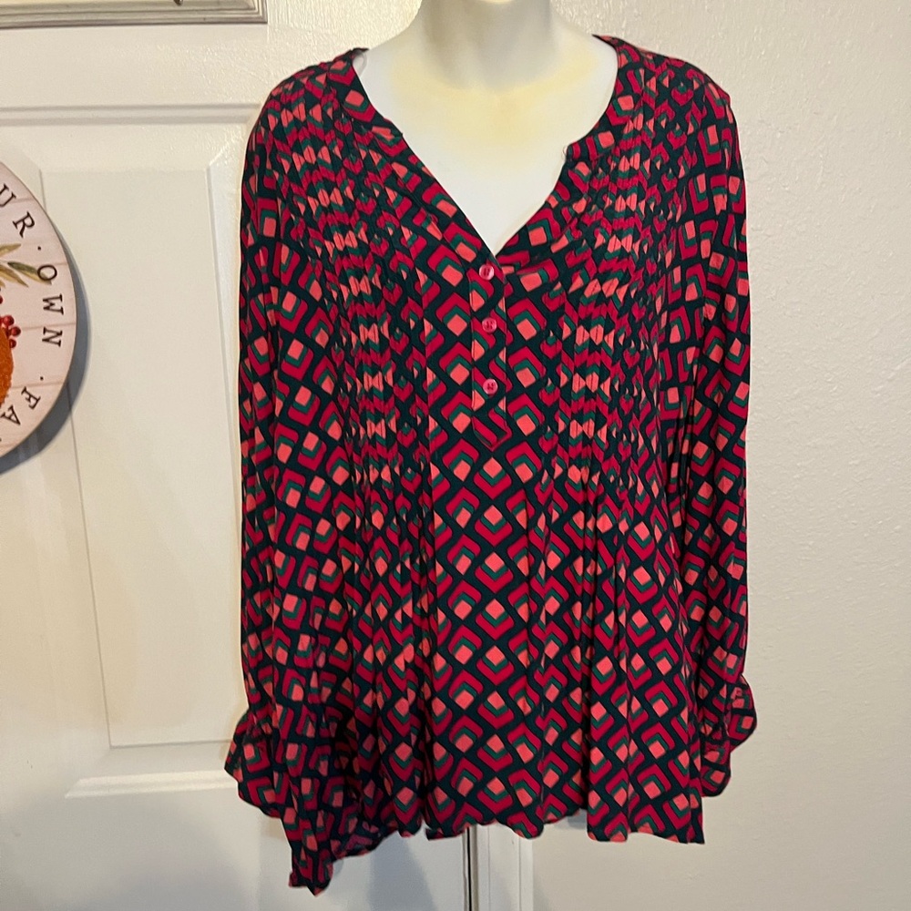 Terra & Sky Red and Black Geometric Blouse